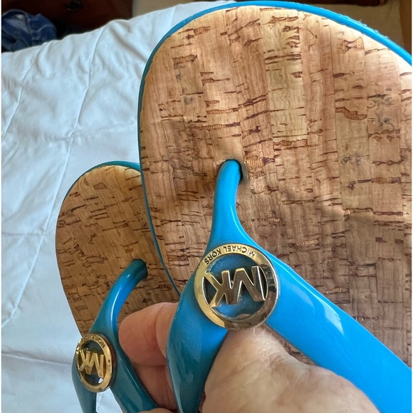 MK Michael Kors Jet Set Jelly Flip Flop Sandals Blue Straps PVC/Cork Size 8M - Picture 11 of 11
